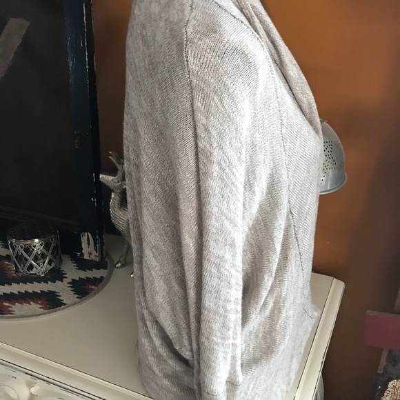 NWT Silver Jeans Wrap Sweater Top Medium & XLARGE - Picture 4 of 6